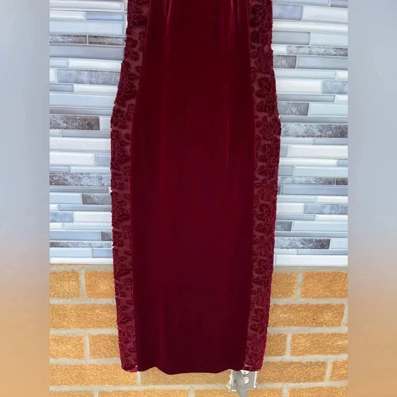 Galvan London Rosa Tulle-trimmed Embroidered Velvet Midi Dress size 6 - Picture 6 of 15